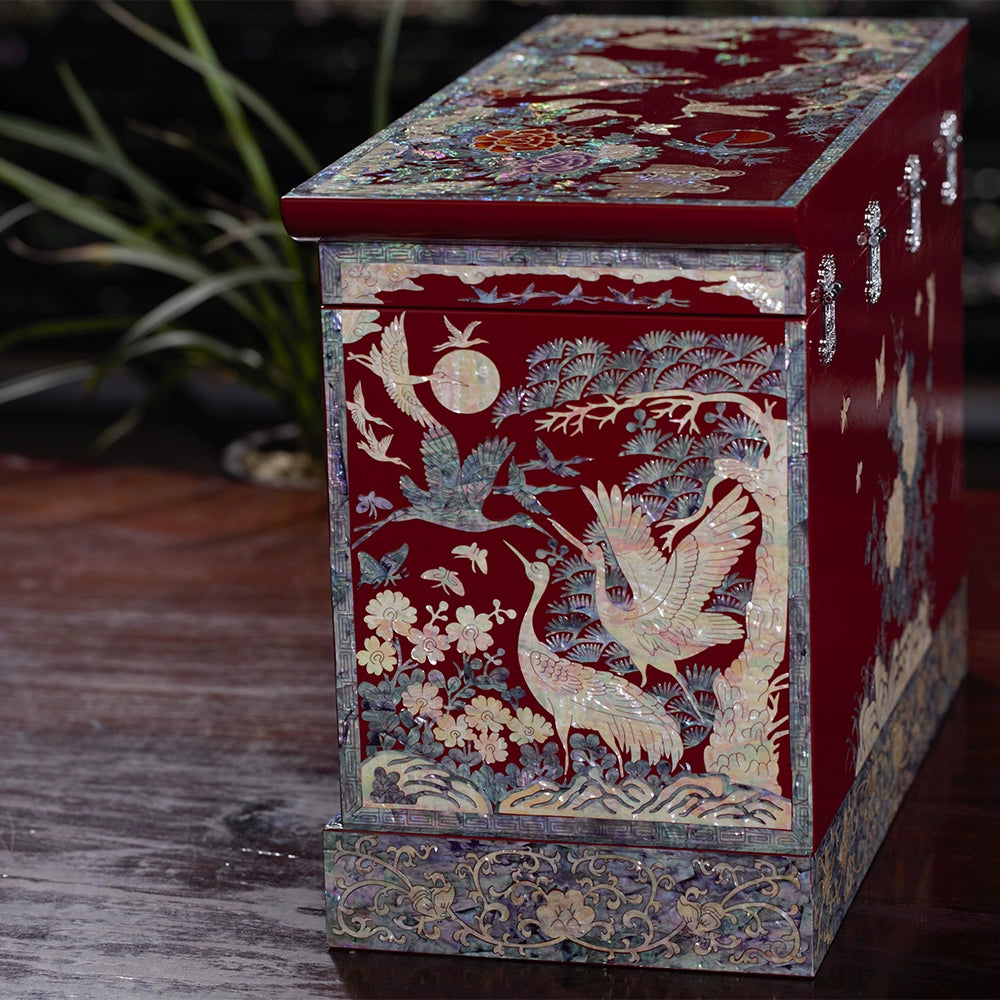 Handcrafted Lacquerware Jewelry Cabinet - Traditional Chinese Luodian Art